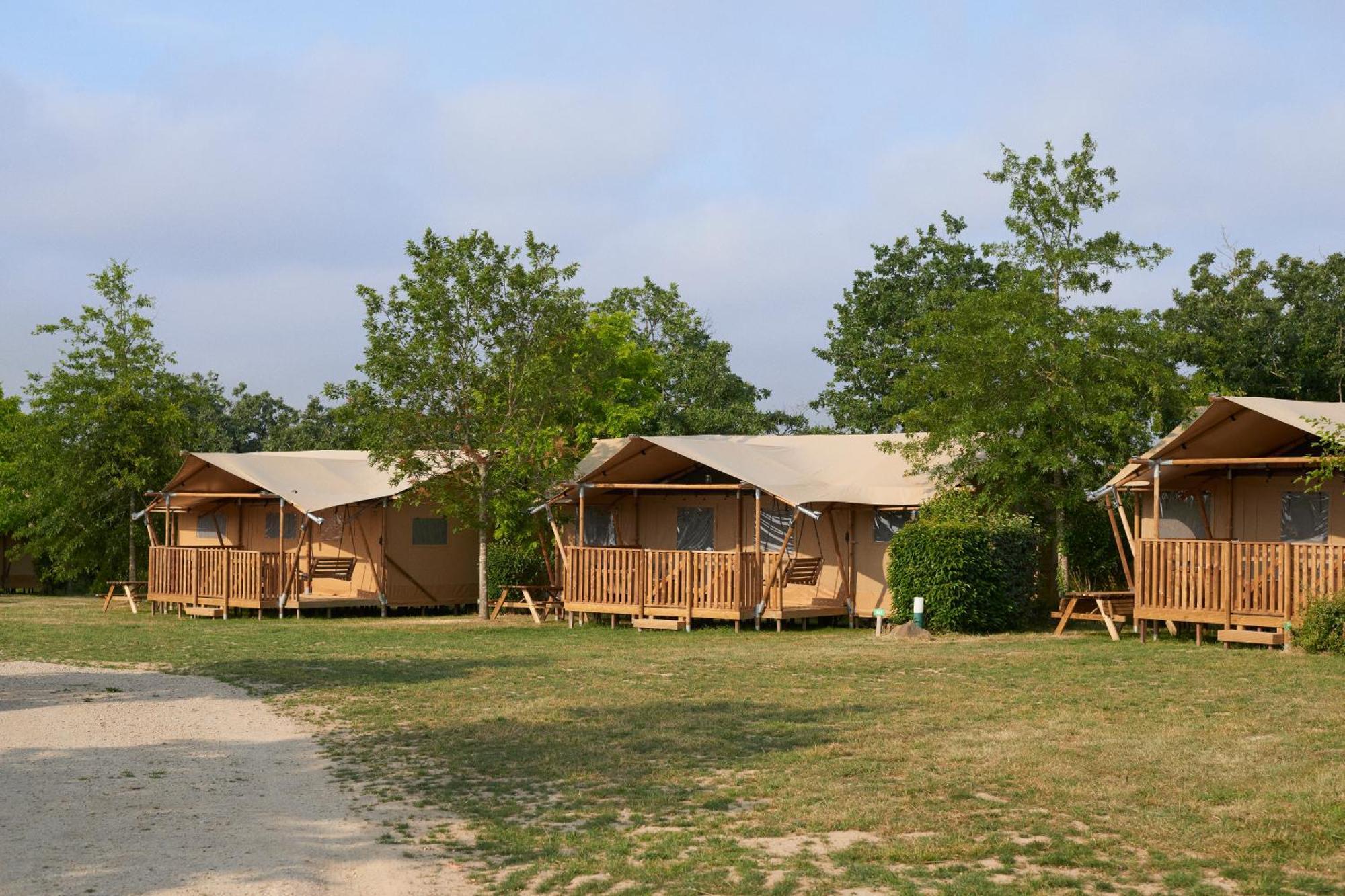 Camping Rcn La Ferme Du Latois Coëx Oda fotoğraf
