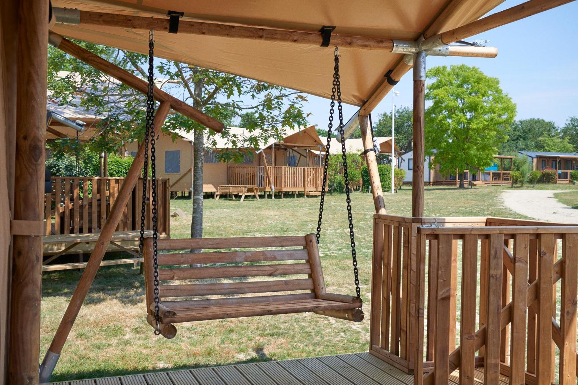 Camping Rcn La Ferme Du Latois Coëx Oda fotoğraf