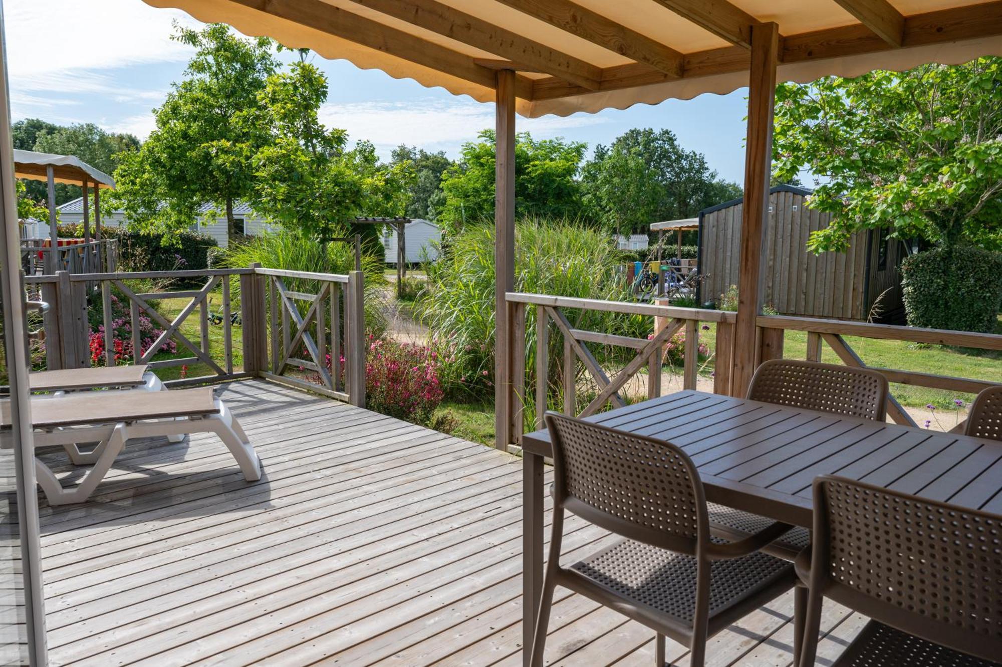 Camping Rcn La Ferme Du Latois Coëx Oda fotoğraf